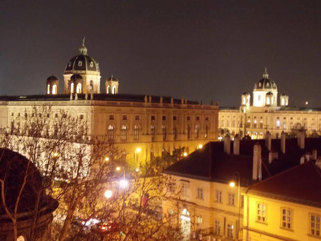 Hotel Pension Museum Viena Exterior foto